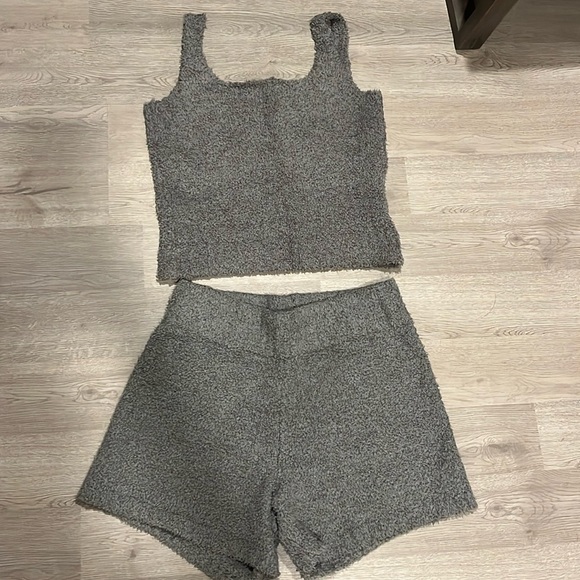 Skims Gray Cozy set - Picture 3 of 6